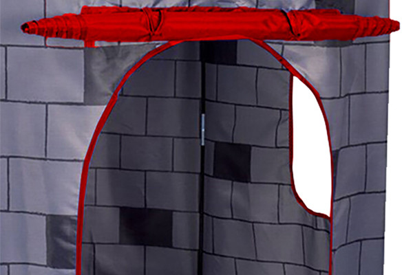 Deur kan opgerold worden.