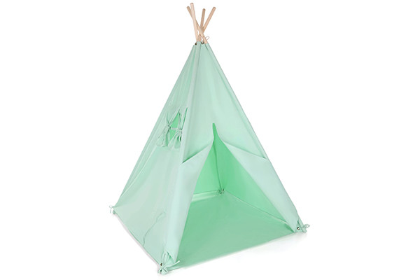 Tipi tent mint met vloerkleed.