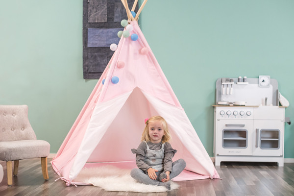 Ons model Lois is 3 jaar oud.