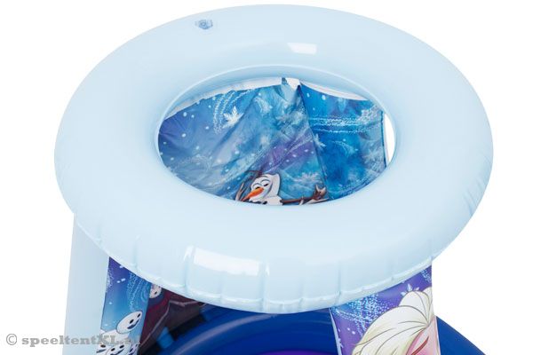 Gooi de ballen door de ring en maak je eigen spelletje!