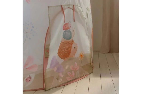 Een tentje met bosthema