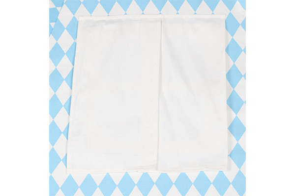 Uiteraard kunnen de gordijntjes ook gesloten worden